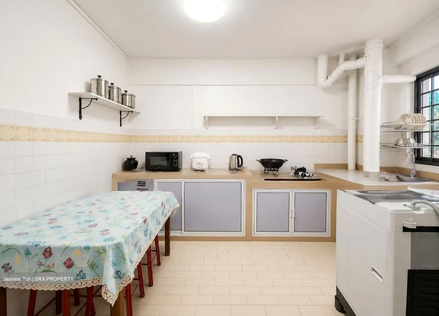 Blk 712 Hougang Avenue 2 (Hougang), HDB Executive #599640361